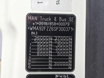 TGS 35.440 8x4-4 BL CH / CHASSIS / PTO